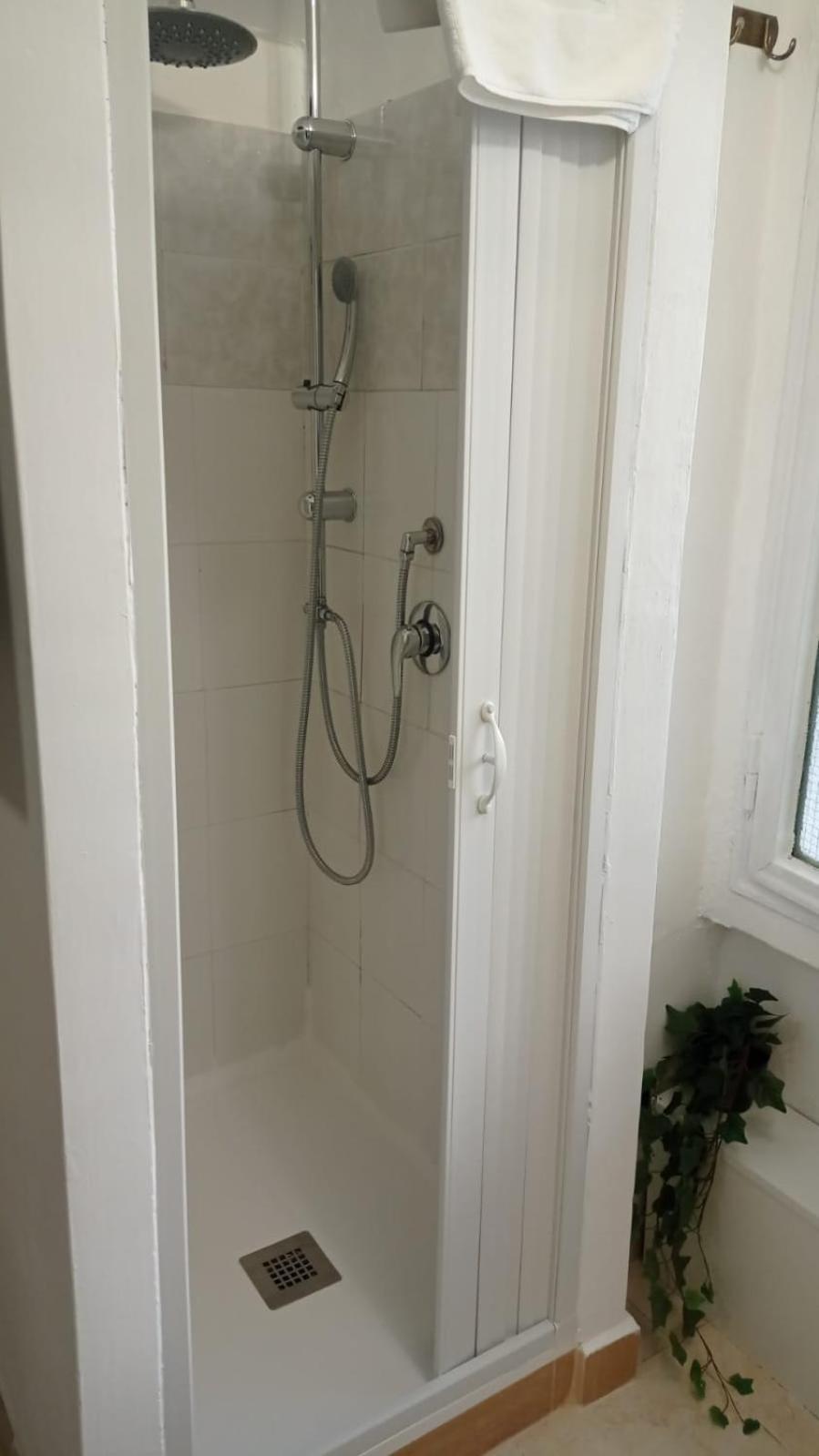 Felicita - My Cosy House Apartment Bari Ngoại thất bức ảnh