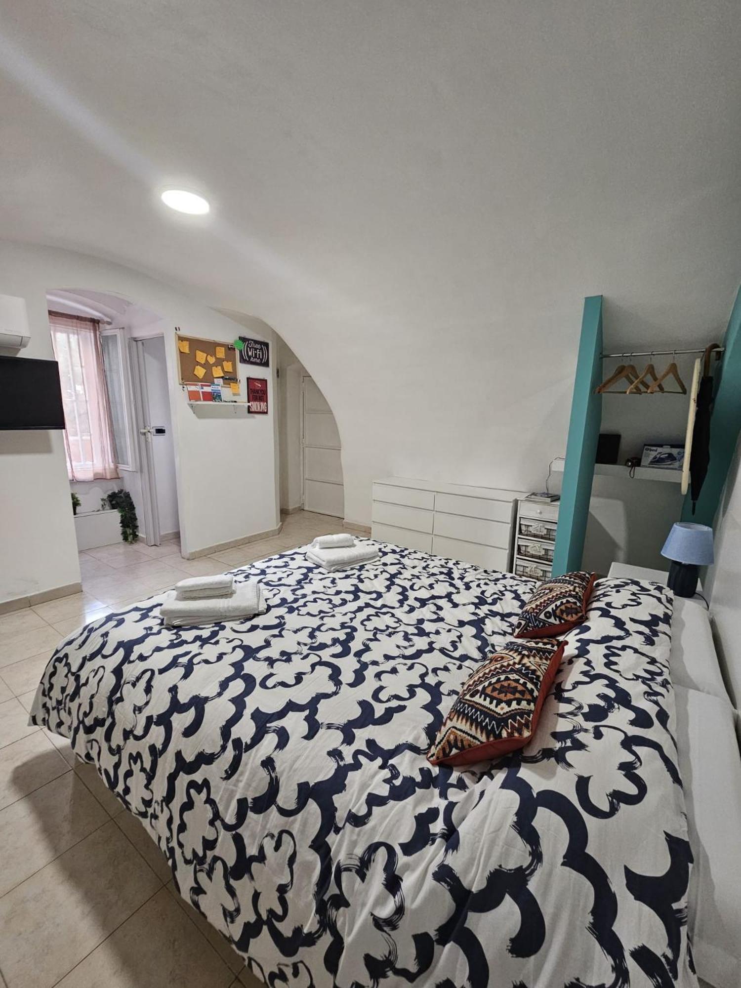 Felicita - My Cosy House Apartment Bari Ngoại thất bức ảnh