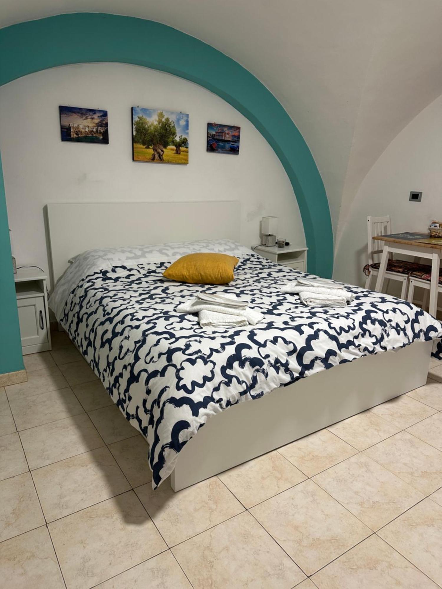 Felicita - My Cosy House Apartment Bari Ngoại thất bức ảnh